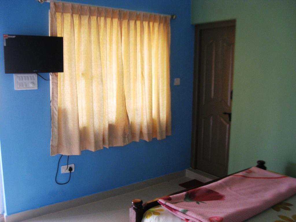 Akashadeepa Homestay มาดิเครี ภายนอก รูปภาพ