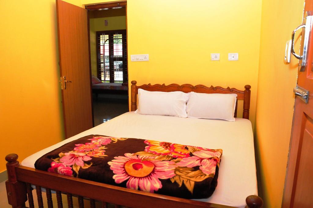 Akashadeepa Homestay มาดิเครี ภายนอก รูปภาพ